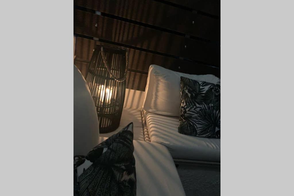 Beachfront Garden Apartment- Atlas Complex 路特奇 外观 照片